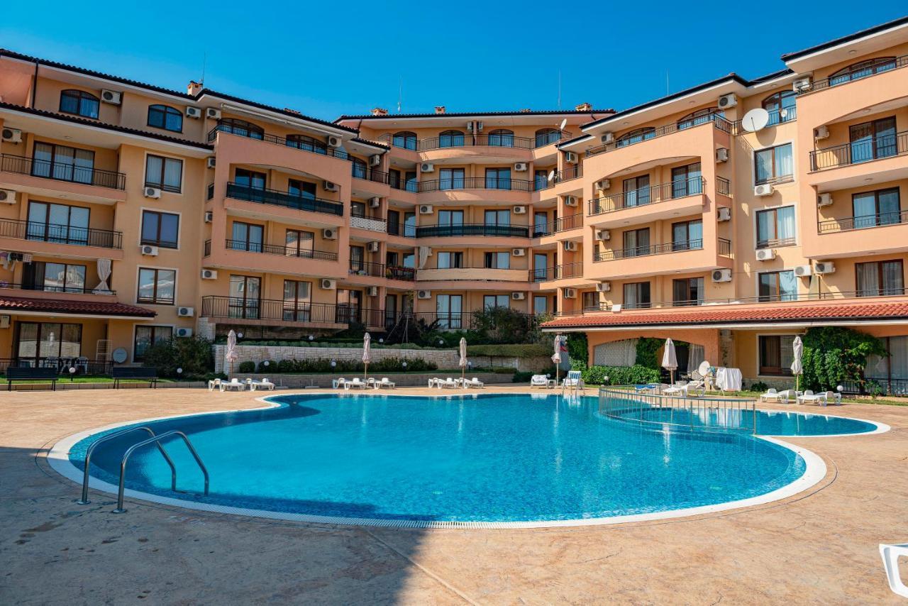 Menada Sky Dreams Apartments Sveti Vlas Εξωτερικό φωτογραφία