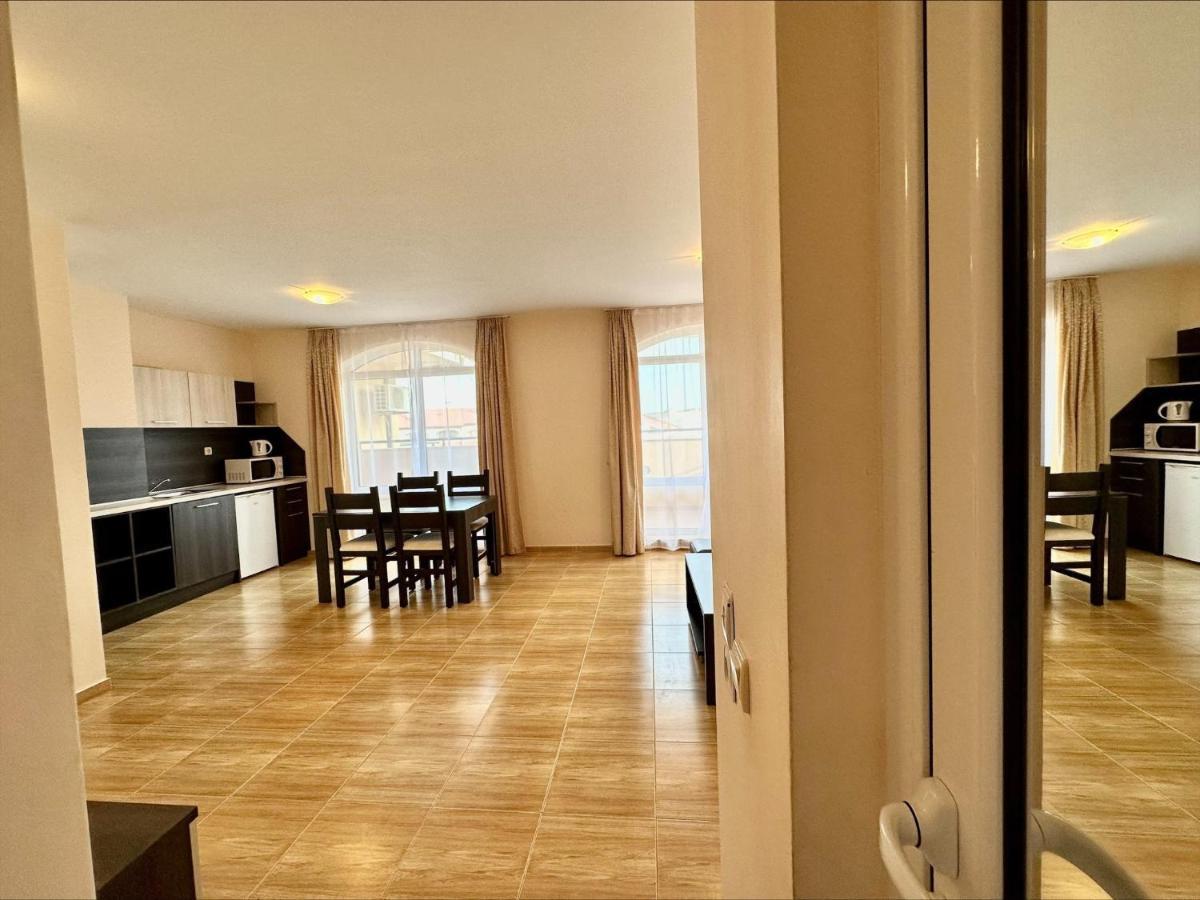 Menada Sky Dreams Apartments Sveti Vlas Εξωτερικό φωτογραφία